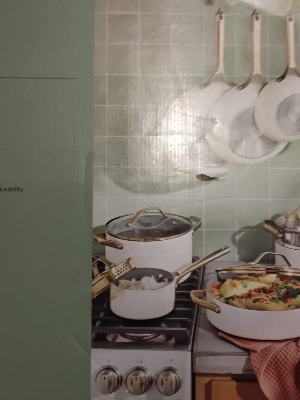 White Ceramic-Coated Cookware Set with Gold Handles - Picture 2 of 7